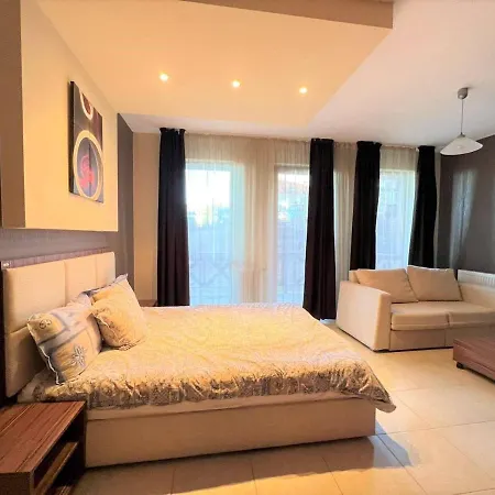 Life Studio Elegance Apartamento *